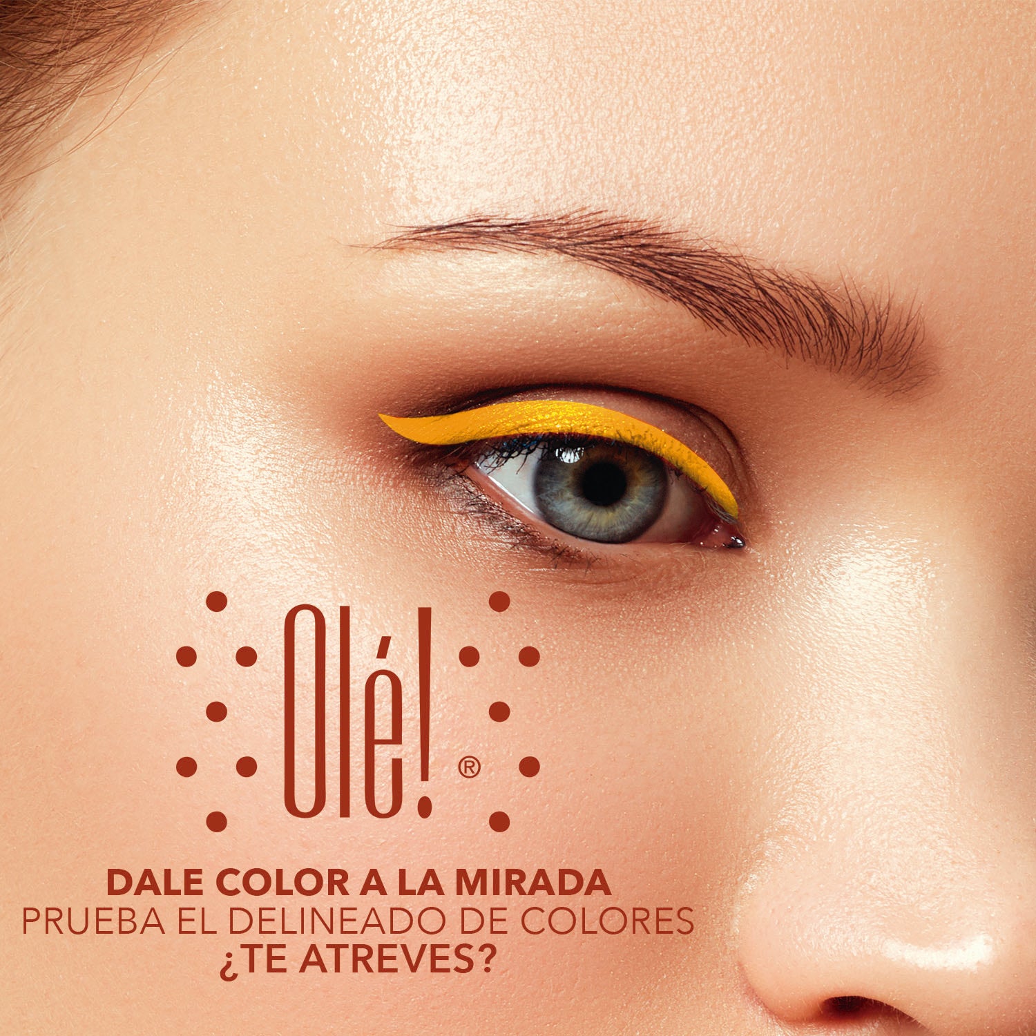 Dale color a la mirada y prueba hacerte delineado de colores ¿Te atreves?